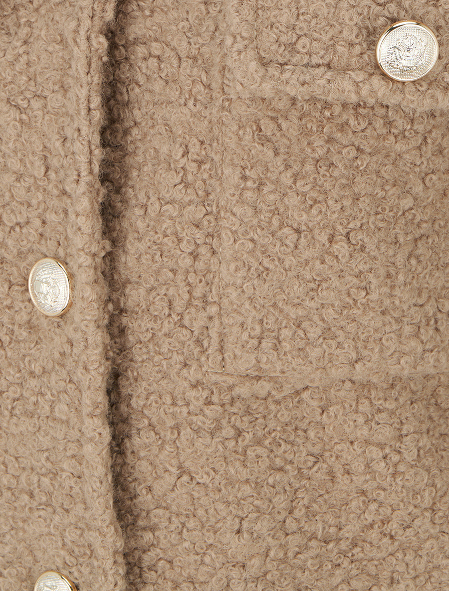 Abrigo corto efecto lana rizada - Topo