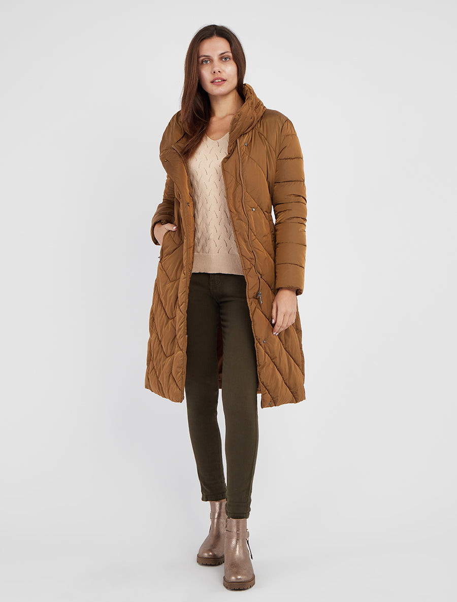 Abrigo largo con cuello alto - Camello