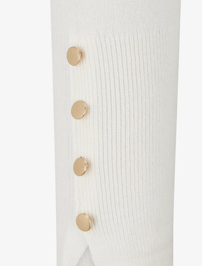 Pull fin à col roulé et boutons décoratifs - Crème - 3