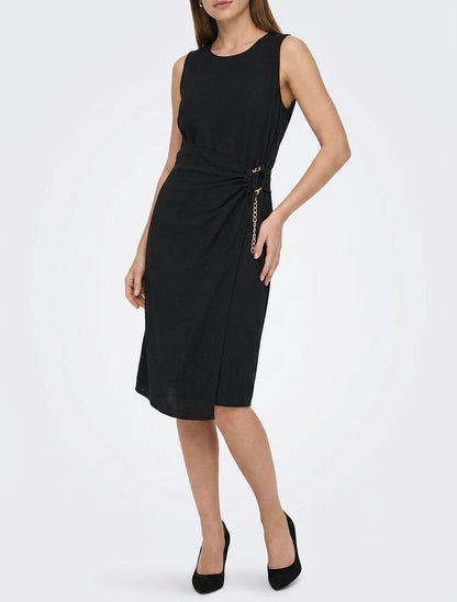 Vestido largo liso con cadena - Negro