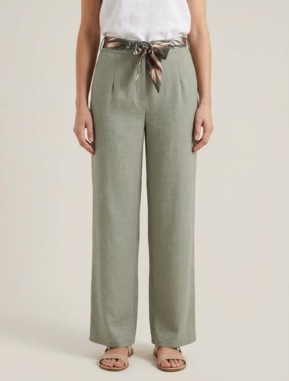 Pantalón recto con cinturón efecto lino - Caqui