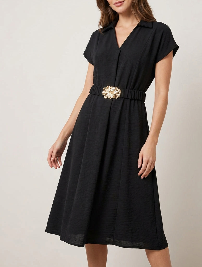 Vestido fluido liso con cinturón - Negro