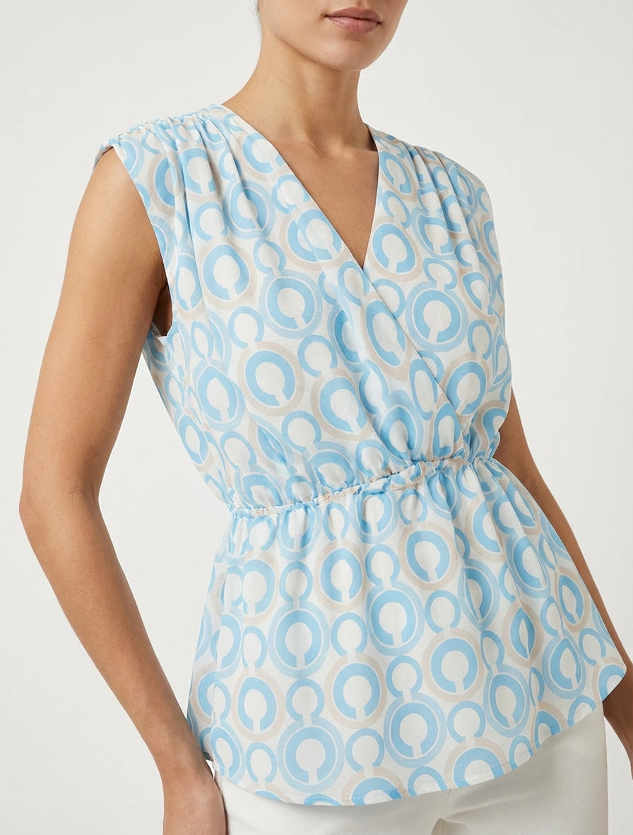 Top ajustado sin mangas con estampado gráfico - Azul cielo