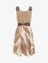 Robe imprimé graphique à taille élastiquée fantaisie - Camel - 1