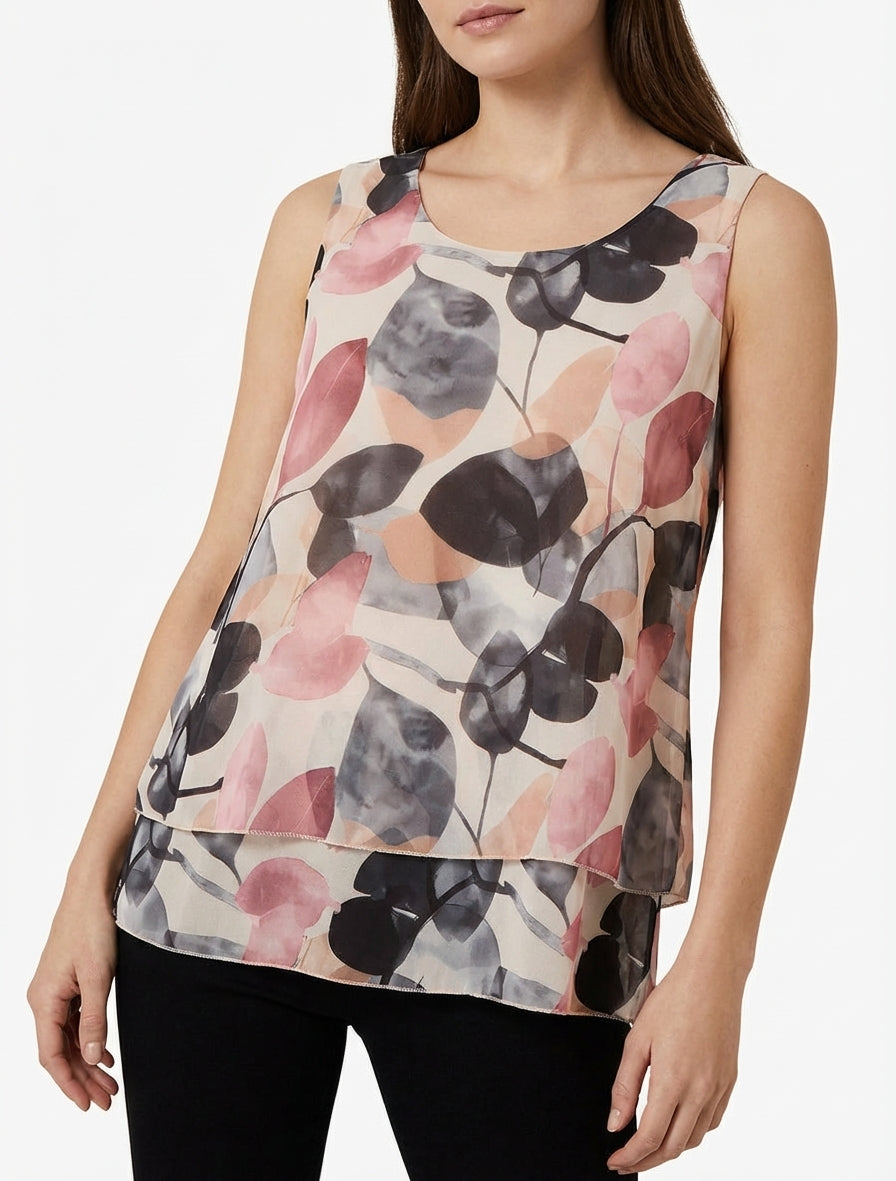 Top estampado de hojas con bordes con volantes - Negro