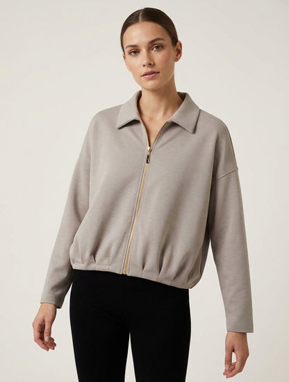 Chaqueta de corte globo con cremallera y efecto fruncido. - Topo