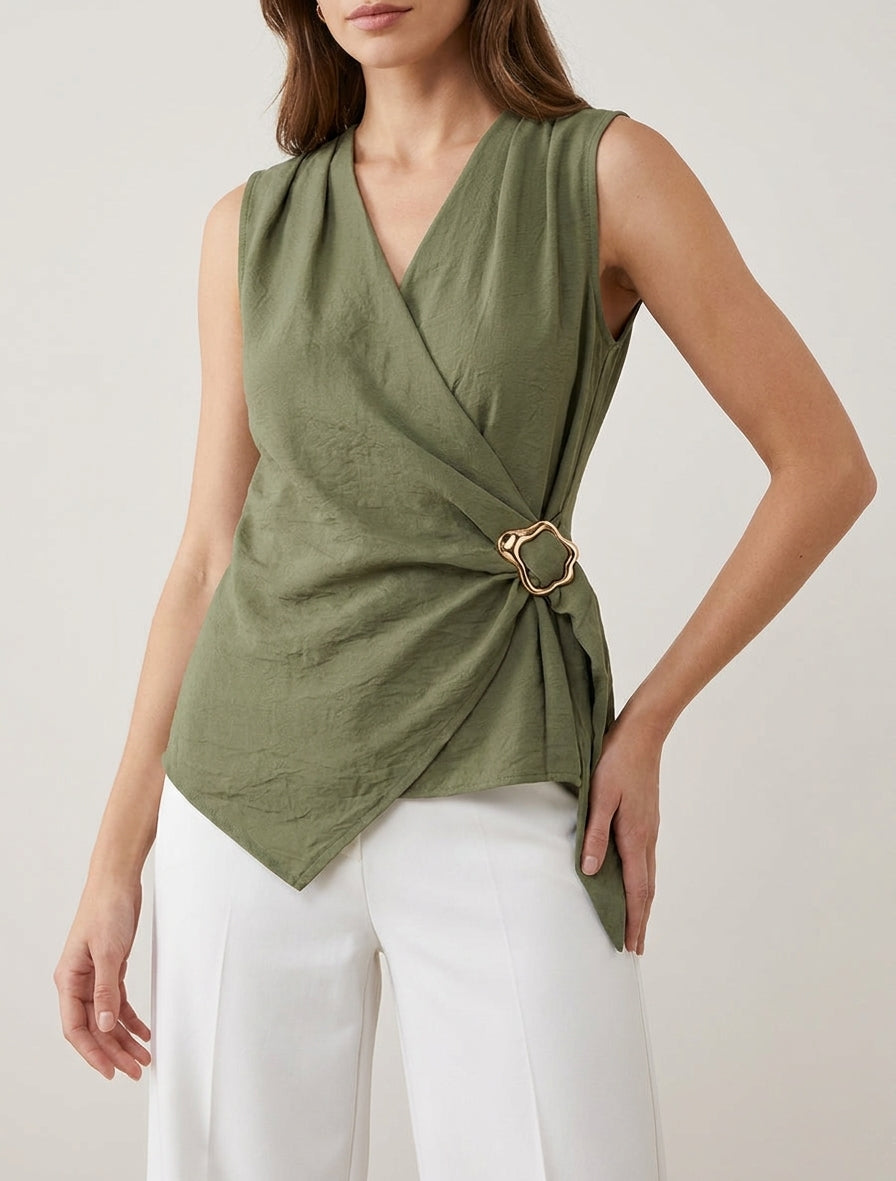 Top cruzado con inserción de joya - Caqui