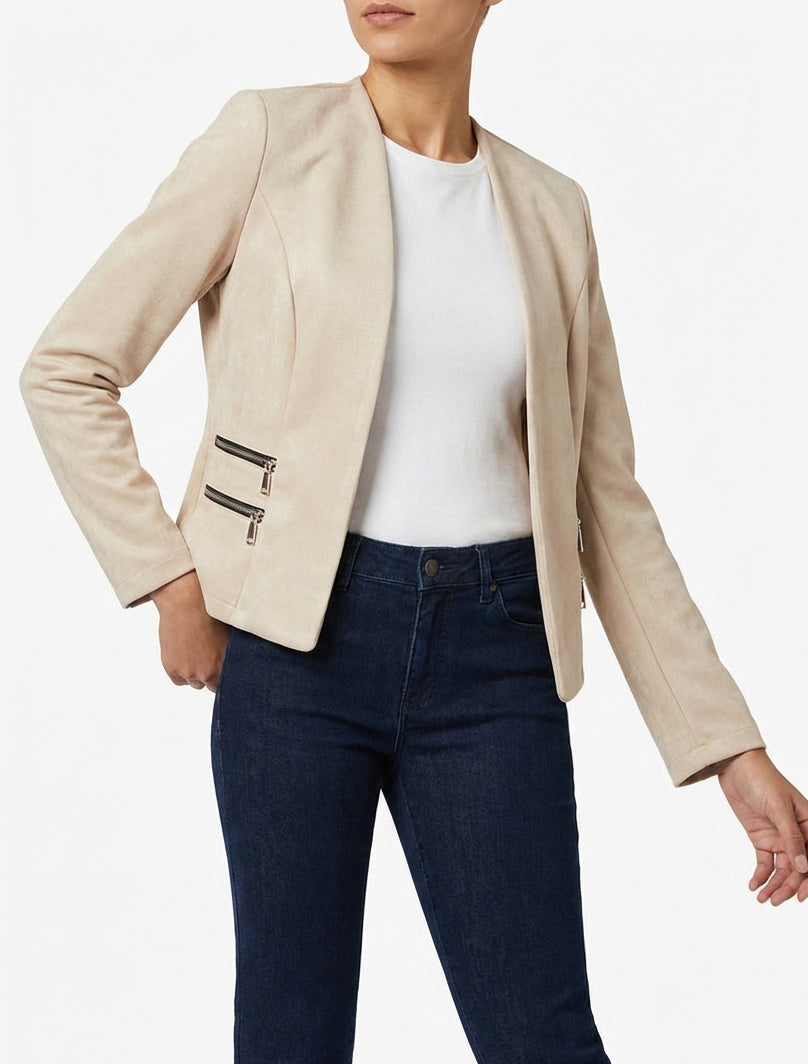 Chaqueta de ante con bolsillos decorativos con cremallera. - Beis