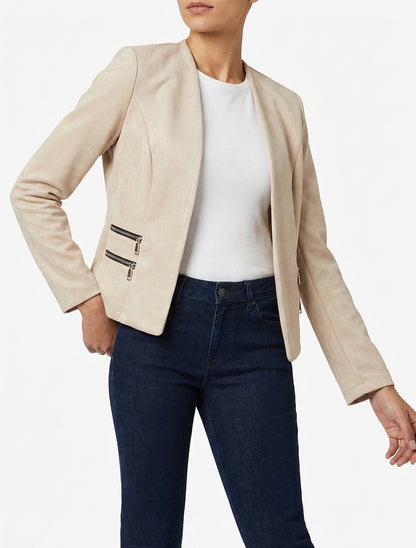 Chaqueta de ante con bolsillos decorativos con cremallera. - Beis
