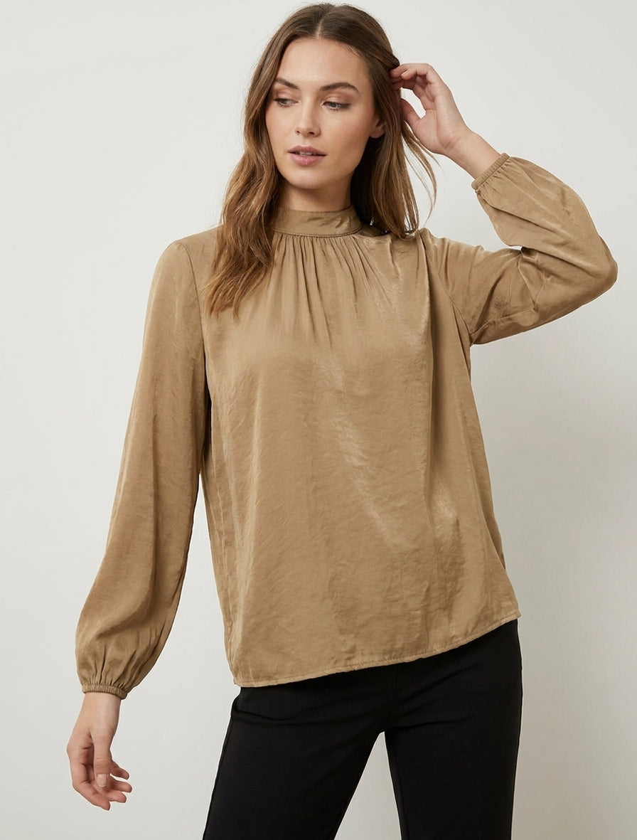 Blusa satinada con puños elásticos - Camello