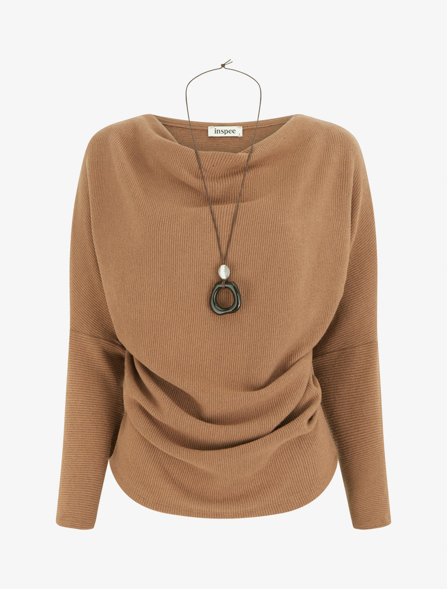 Pull côtelé à manches chauve-souris et col bénitier - Camel - 1