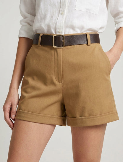 Pantalones cortos con vuelta y cinturón - Camello
