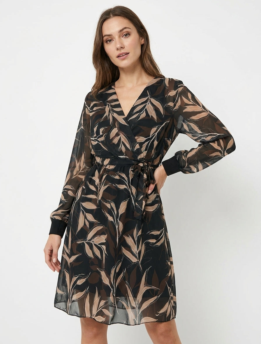 Vestido recto con estampado de follaje - Negro
