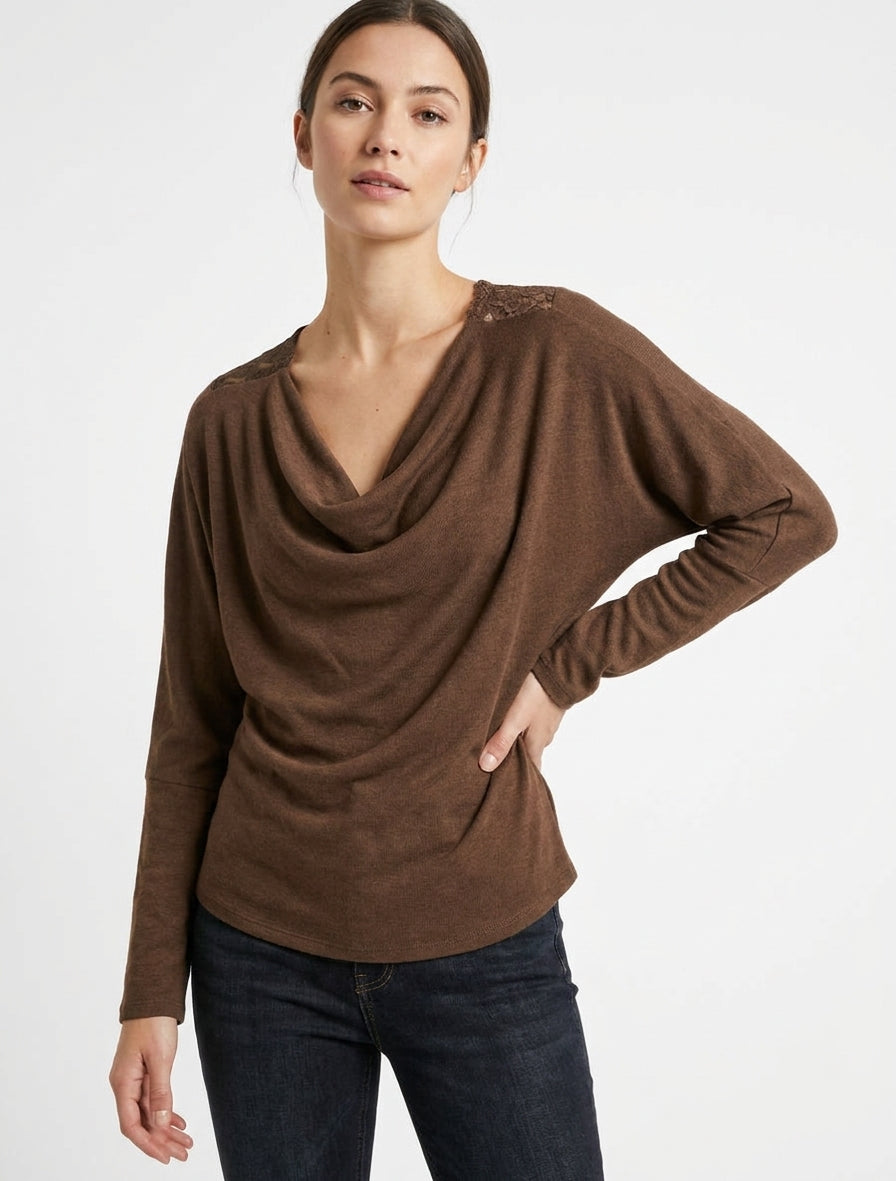 Suéter con cuello drapeado y espalda en V con encaje - Marrón