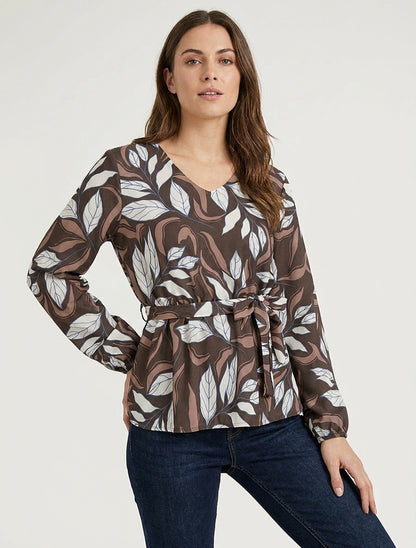 Blusa elástica con estampado de hojas - Marrón