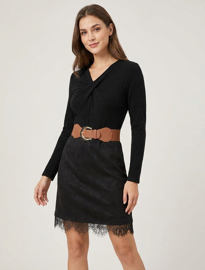 Vestido recto de punto y ante con bordes de encaje. - Negro