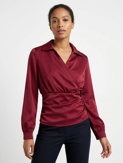 Top ajustado efecto satinado con cuello cruzado - Burdeos