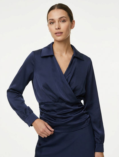 Top ajustado efecto satinado con cuello cruzado - Marine