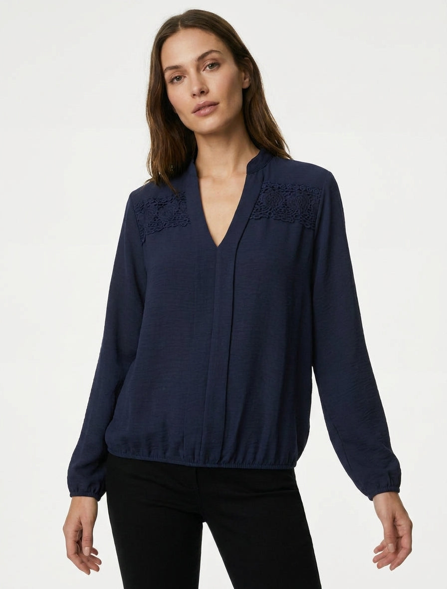 Top de bola con cuello en V y encaje - Marine