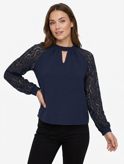 Top con mangas raglán de encaje y cuello calado - Marine