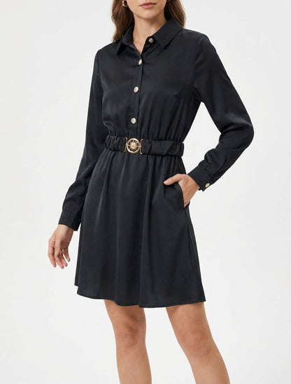 Vestido satinado estilo camisa con mangas largas - Negro
