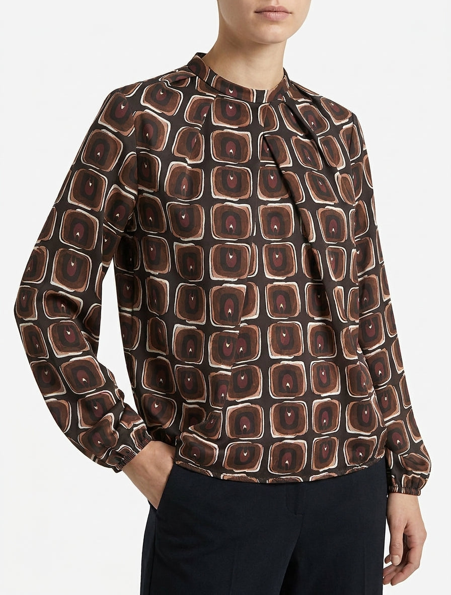 Blusa satinada estampado retro - Chocolate