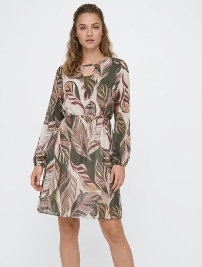 Vestido evasé con estampado de hojas estilizadas - Caqui