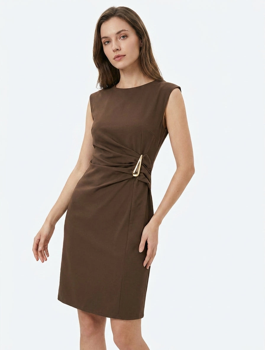 Vestido sin mangas efecto drapeado - Marrón