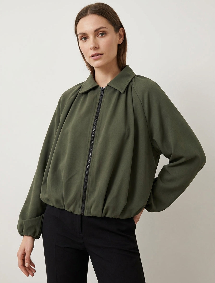 Bomber con bordes elásticos. - Caqui