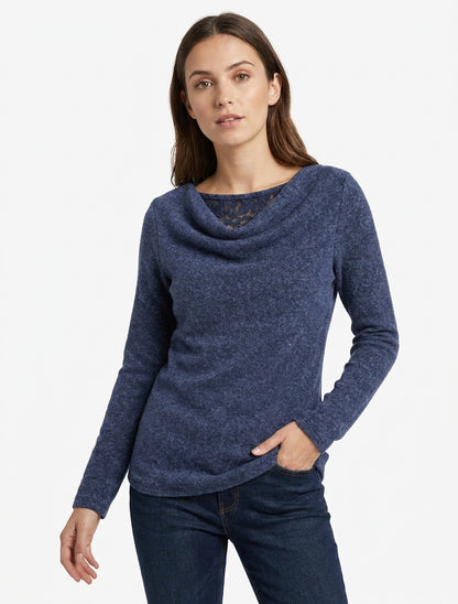 Suéter afelpado con cuello drapeado y encaje. - Azul