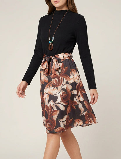 Vestido bicolor con estampado de follaje estilizado - Negro