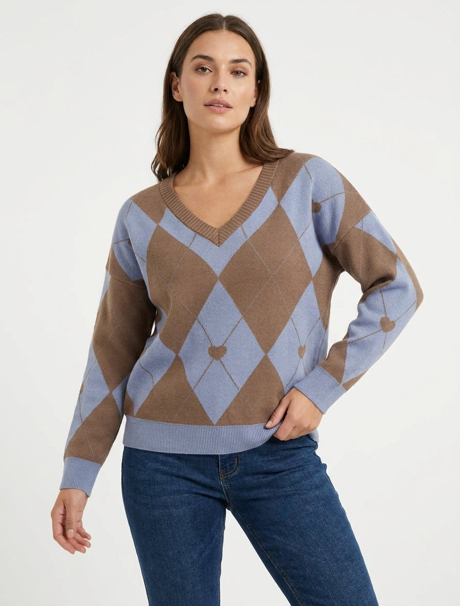 Suéter de cuello en V con diseño de cuadros y corazón - Marrón/azul