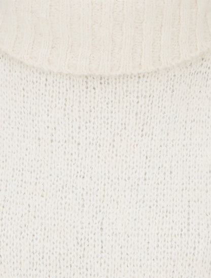 Pull uni en maille à col roulé - Écru - 3