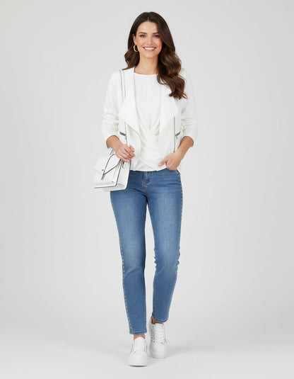 Look Julicia