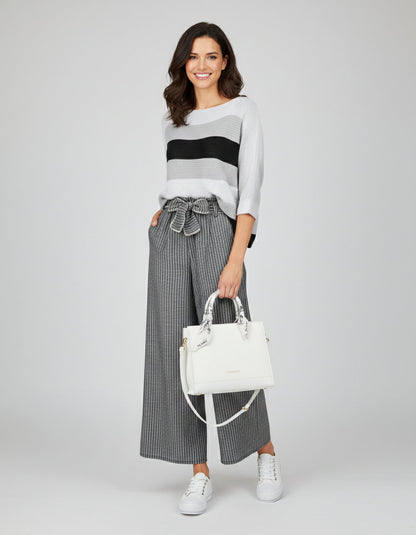 Look Leocadia