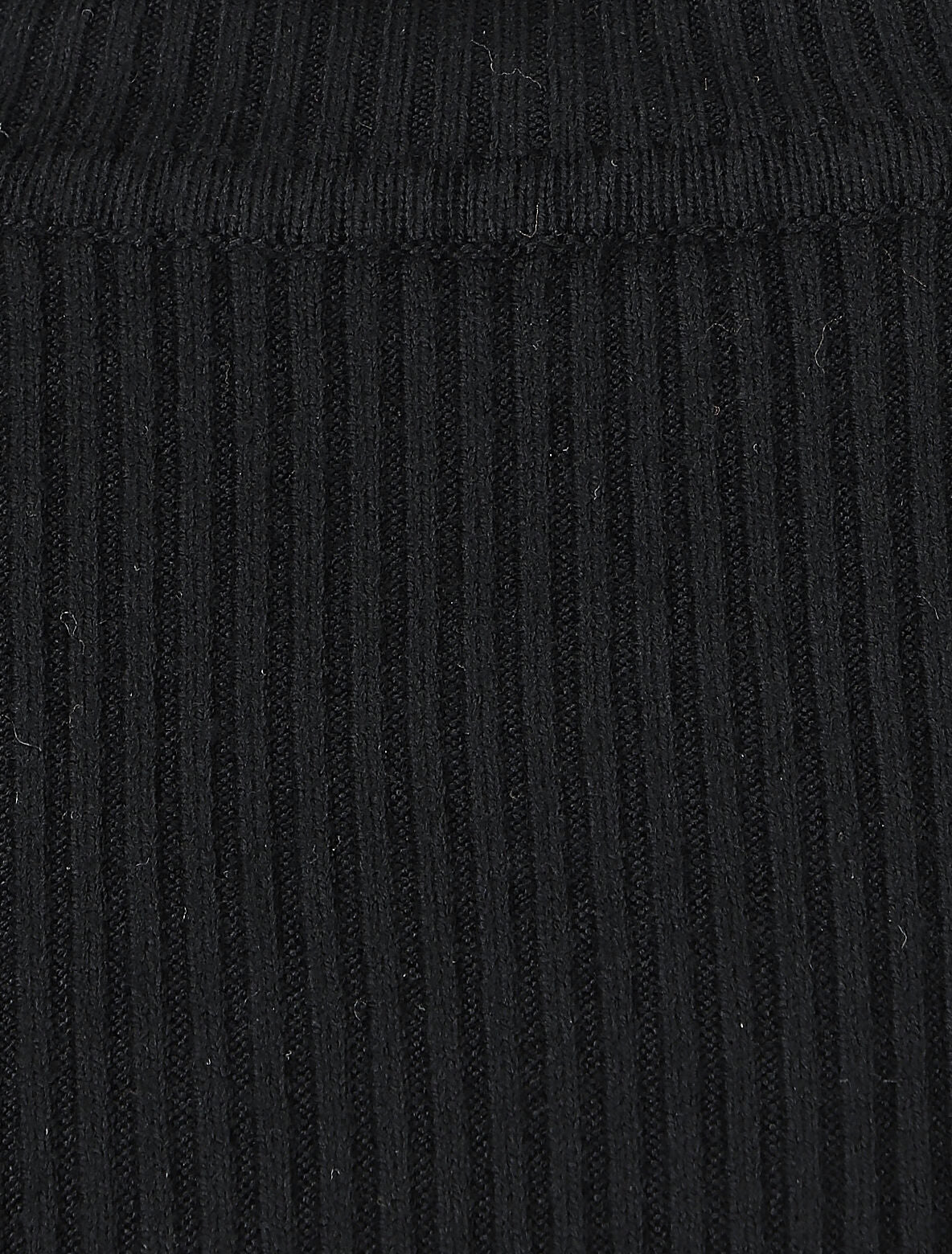 Pull col roulé uni ajusté - Noir - 3