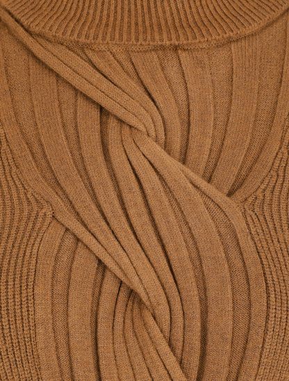 Pull uni à col roulé et motif torsade - Camel - 3