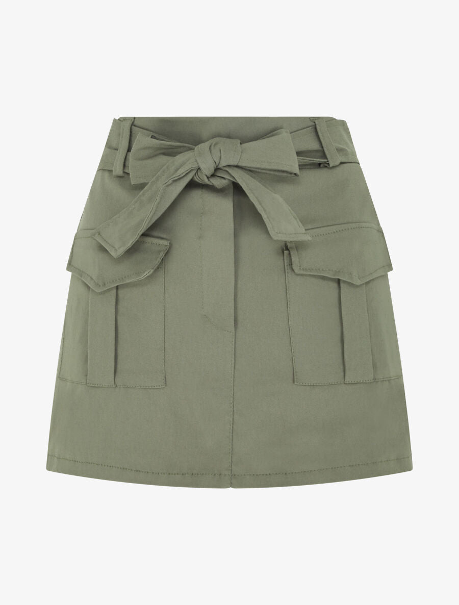 Short trompe l&