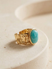 Bague stylisée ornée d&