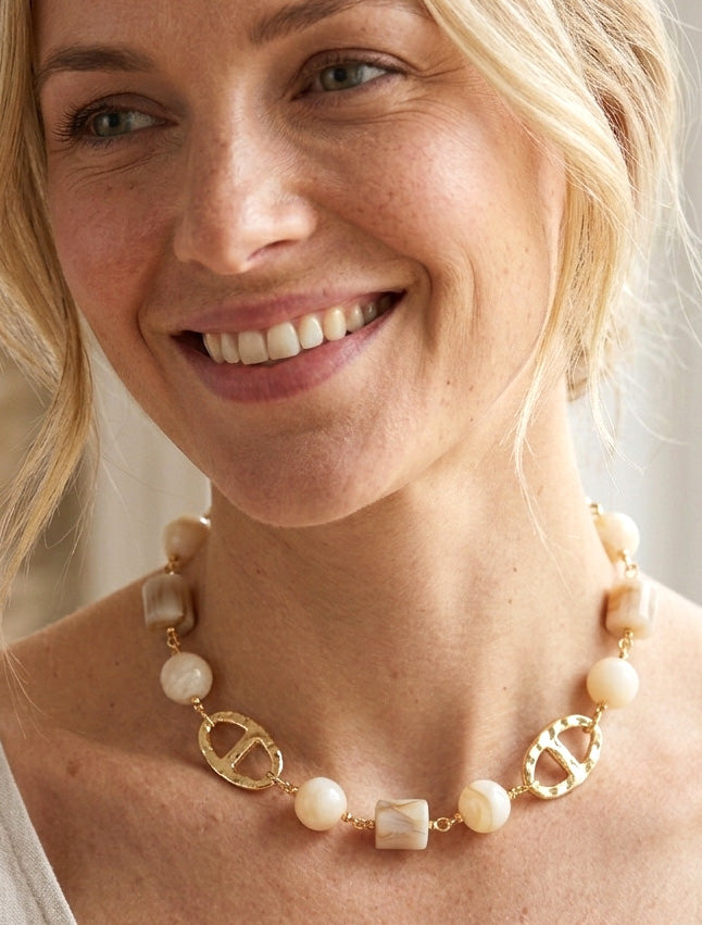 Collier à perles et maillons ovales - Or/beige - 1