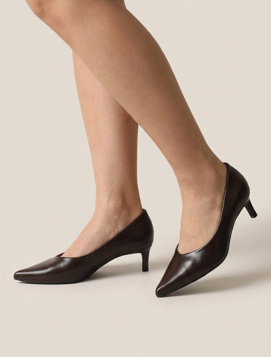Zapatos de tacón en imitación y puntas puntiagudas - Marrón