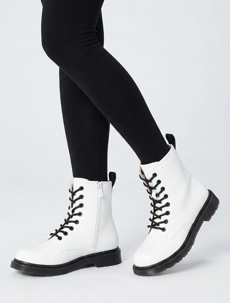 Botines de charol con cordones - Blanco