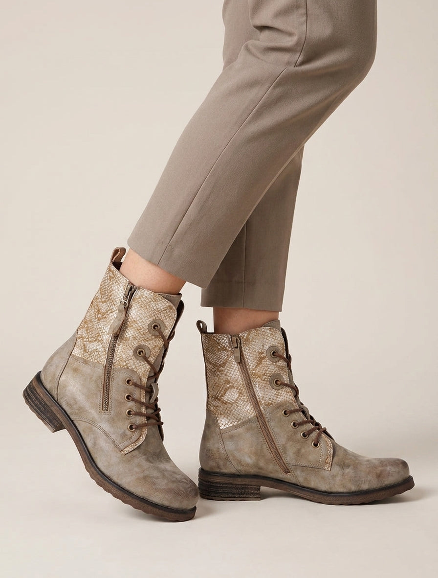 Botines con cordones al tobillo efecto pitón irisado - Topo