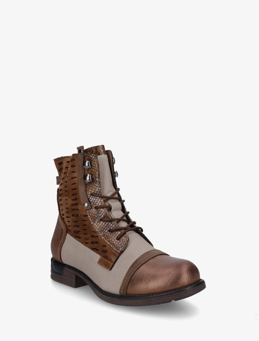 Bottines lacées irisées à perforations - Camel - 2