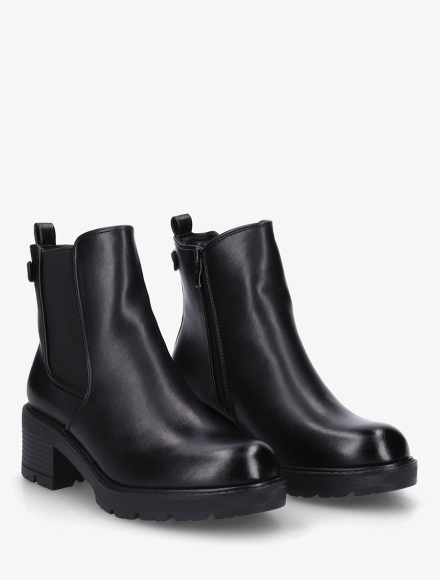 Bottines élastiquées en simili à semelle crantée - Noir - 4