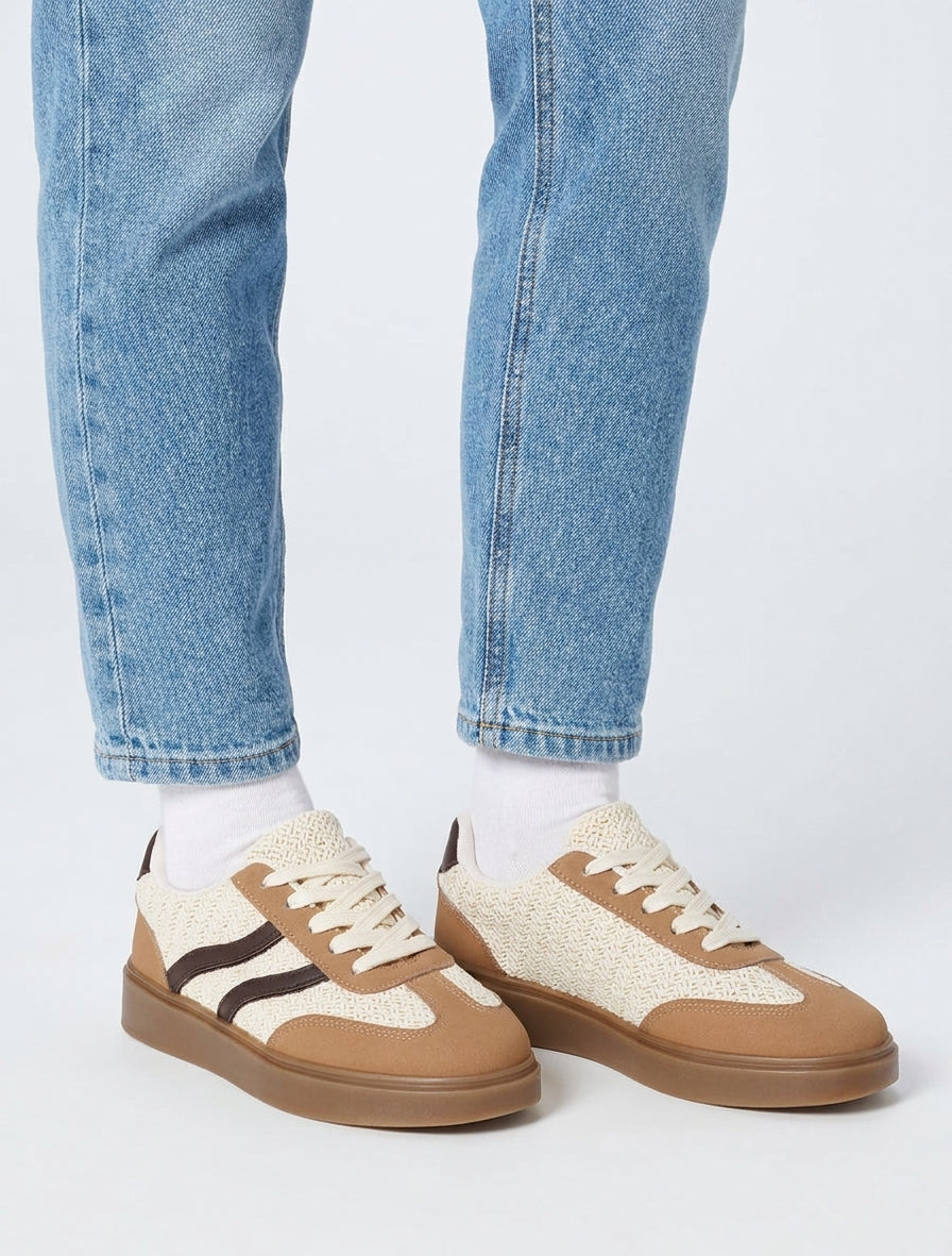 Zapatillas de crochet con bandas contrastantes - Camello