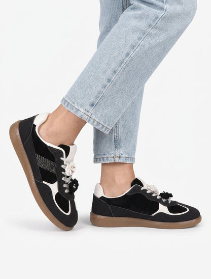 Zapatillas con inserciones de terciopelo - Negro