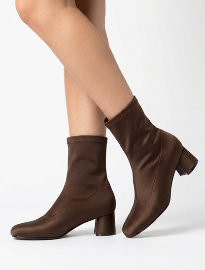 Botines de tela efecto satinado estilo calcetín - Marrón