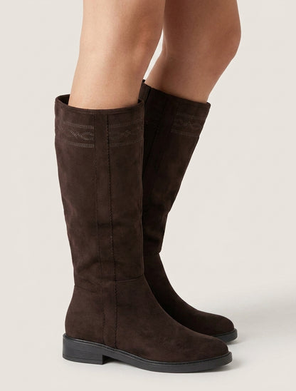 Botas de ante con costuras decorativas - Chocolate