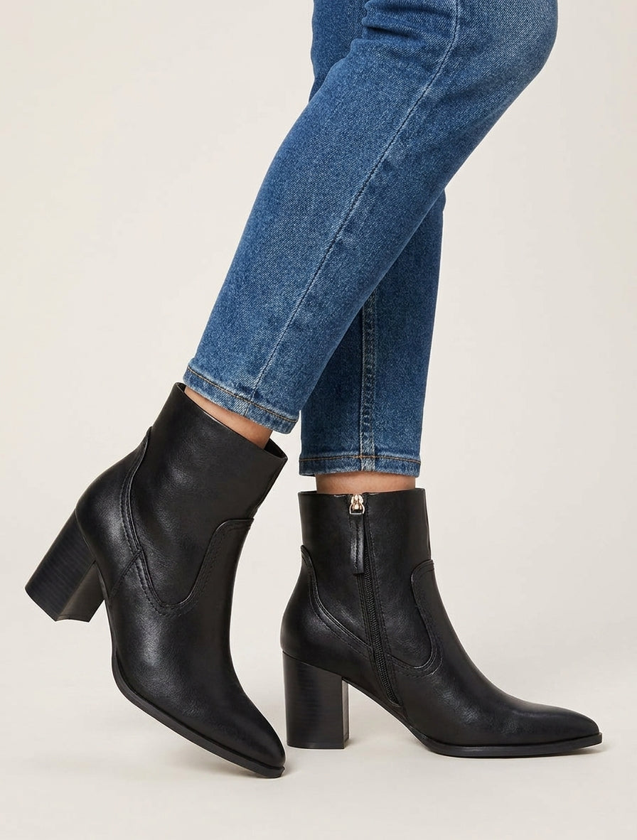 Botines de tacón en imitación de punta afilada - Negro